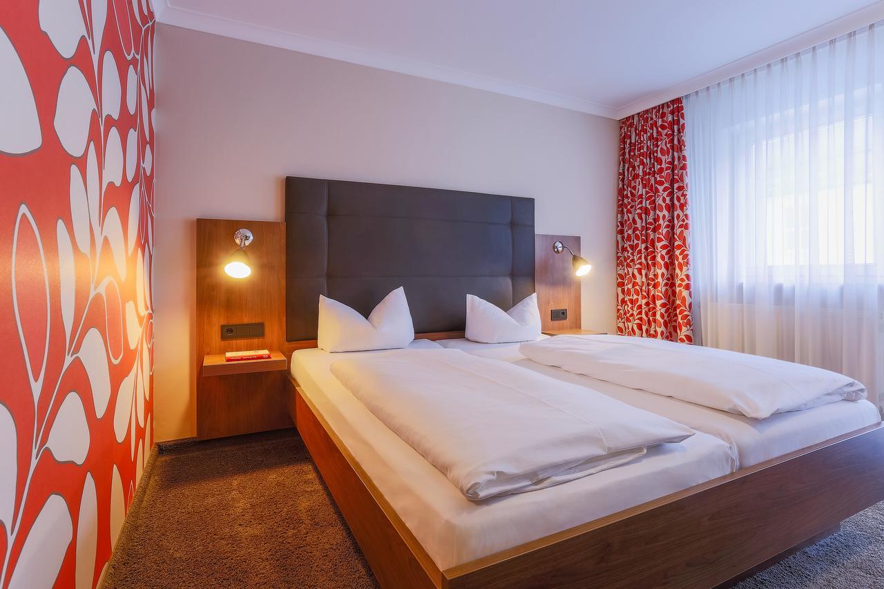 Hotel - Restaurant Erich Roediger Bad Staffelstein Eksteriør bilde
